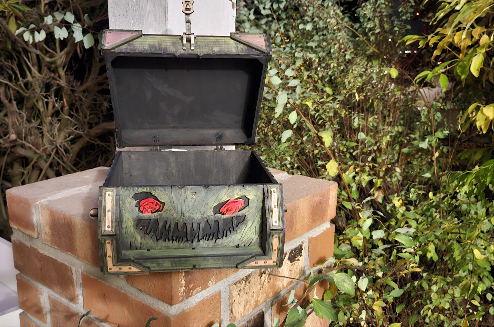 Big Boi Mimic Box