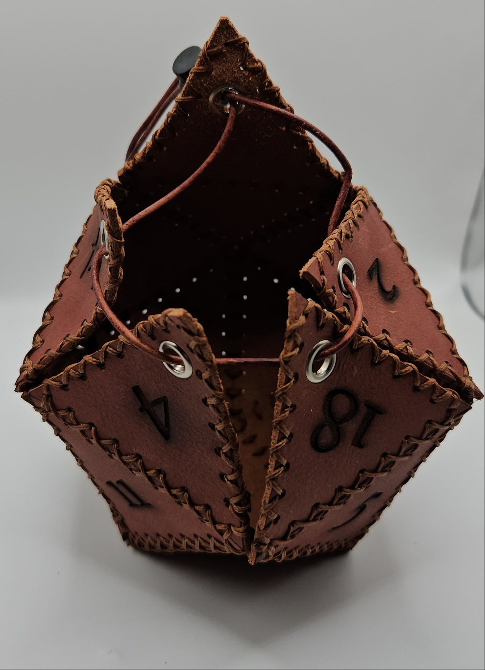 D20 Dice Bag - Cigar brown